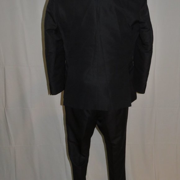 Domenico Vacca Solid Black Sharkskin Peak Lapel Two Button Tuxedo 44R NWT - Picture 3 of 12